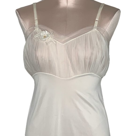 Kickernick Vintage Crystal Pleat Nylon Full Slip - Picture 3 of 5
